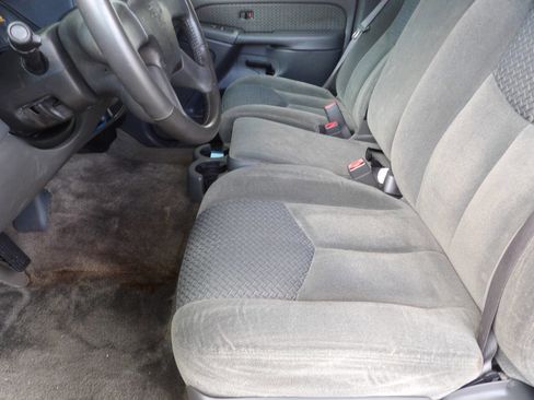 Used 2003 Chevrolet Avalanche 2WD image 20