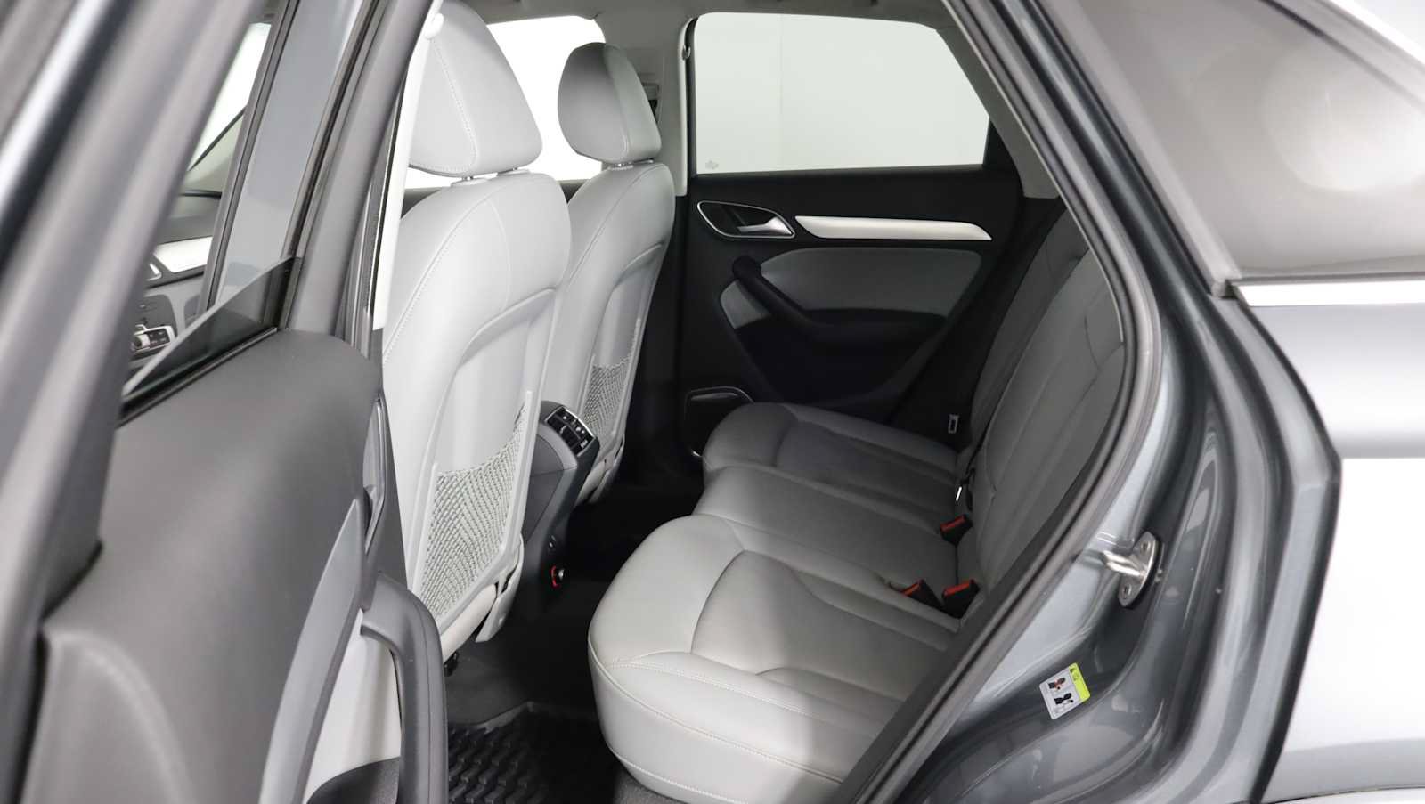 Used 2016 Audi Q3 2.0T Prestige AWD/4WD image 13