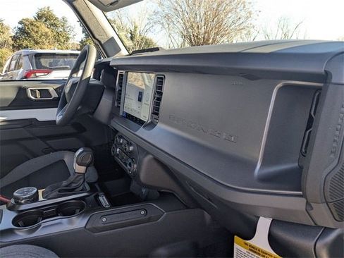 New 2025 Ford Bronco 2-Door image 27