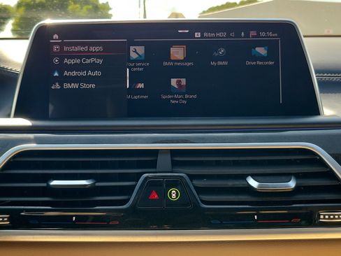 Used 2021 BMW 750i xDrive w/ Luxury Rear Seating Package AWD/4WD image 24