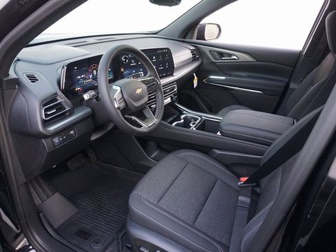 New 2026 Chevrolet Traverse LT w/ Driver Confidence Package image 9