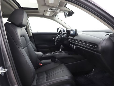 Used 2025 Honda HR-V EX-L image 12