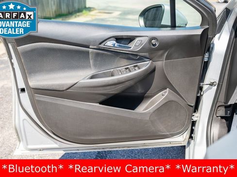 Used 2018 Chevrolet Cruze LT w/ Convenience Package image 13