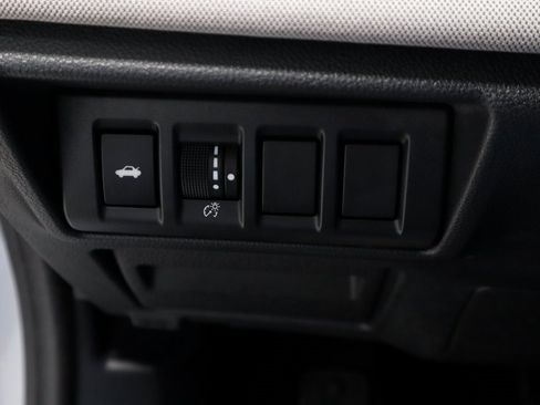 Used 2020 Subaru Legacy Premium image 27