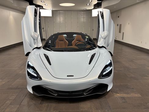 Used 2020 McLaren 720S Luxury image 25