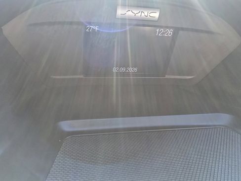 Used 2017 Ford Escape SE image 21