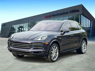 Used 2019 Porsche Cayenne E-Hybrid video 1