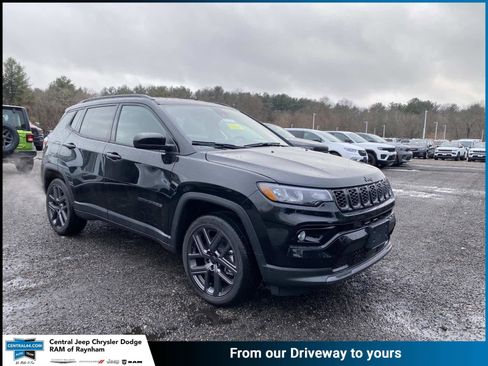 New 2026 Jeep Compass Limited image 1