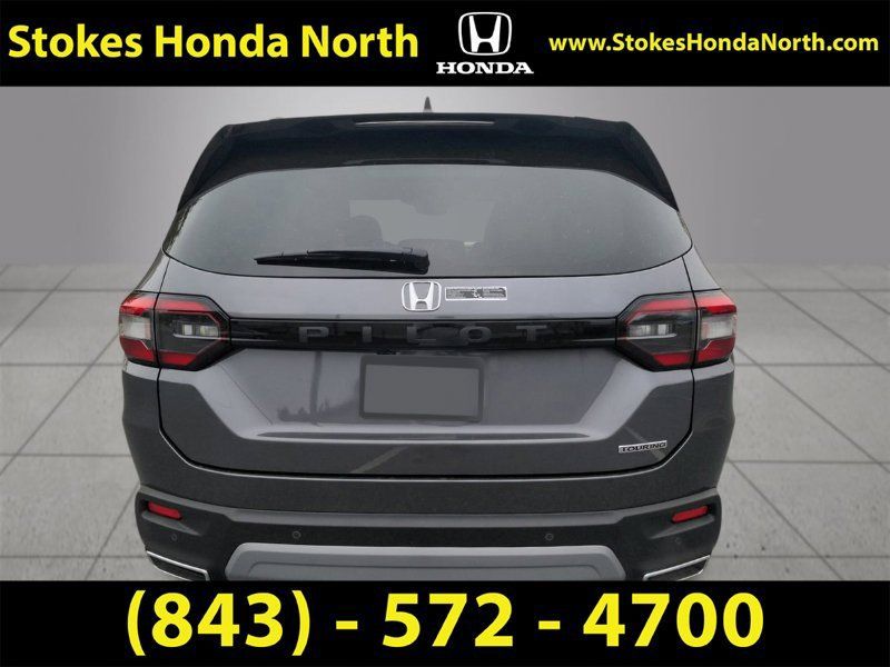 New 2025 Honda Pilot Touring image 5