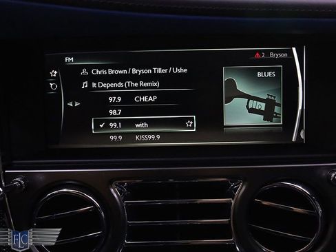 Used 2018 Rolls-Royce Dawn image 25