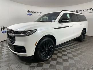 New 2025 Lincoln Navigator L Reserve w/ Jet Appearance Package video 2