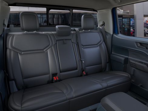 New 2025 Ford Maverick Lariat w/ Black Appearance Package image 11