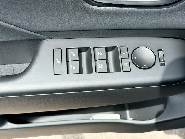 New 2026 Hyundai Kona Limited FWD image 18