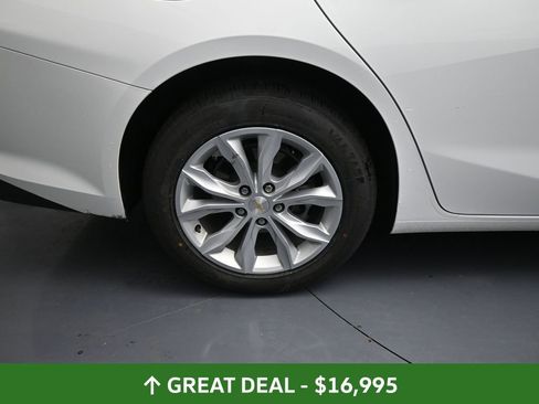 Used 2024 Chevrolet Malibu LT image 19