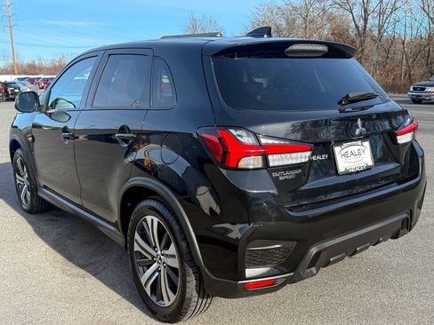 Used 2024 Mitsubishi Outlander Sport ES image 5
