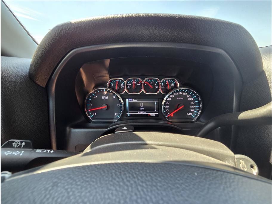 Used 2019 Chevrolet Silverado 1500 LT w/ LPO, Black Pack AWD/4WD image 16