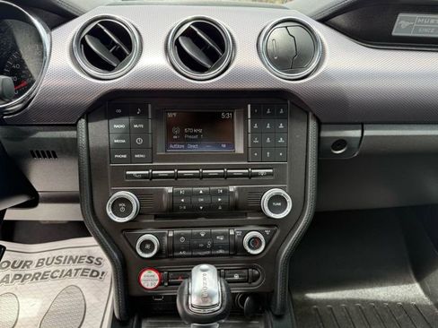 Used 2017 Ford Mustang GT RWD image 20