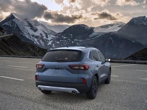 New 2025 Ford Escape SE w/ PHEV Premium Package FWD image 8