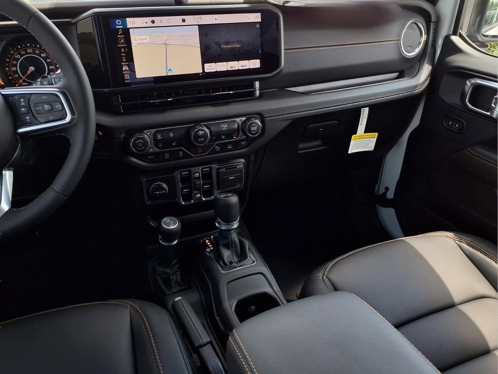 New 2026 Jeep Wrangler Unlimited Sahara AWD/4WD image 26