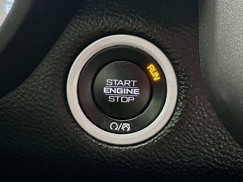 Certified 2025 RAM 1500 Big Horn AWD/4WD image 23