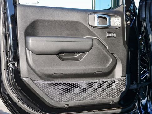 New 2026 Jeep Gladiator Willys image 24