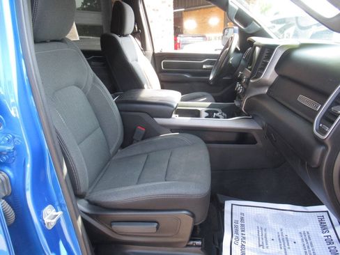 Used 2021 RAM 1500 Big Horn AWD/4WD image 7