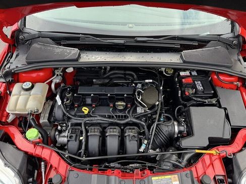 Used 2013 Ford Focus SE FWD image 27