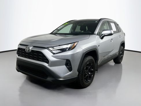Used 2025 Toyota RAV4 XLE w/ Convenience Package FWD image 10