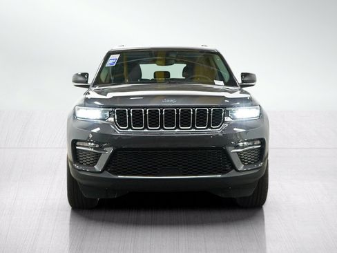 Used 2023 Jeep Grand Cherokee 4WD 4xe image 8