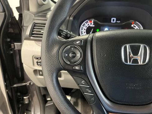Used 2017 Honda Pilot EX image 25