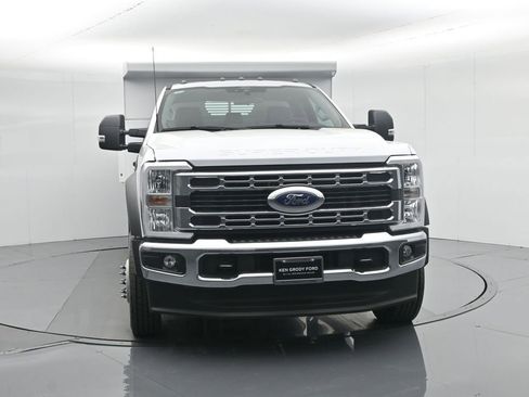 New 2025 Ford F550 2WD Regular Cab Super Duty image 47