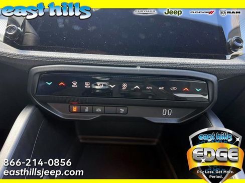 New 2026 Jeep Cherokee Laredo AWD/4WD image 8