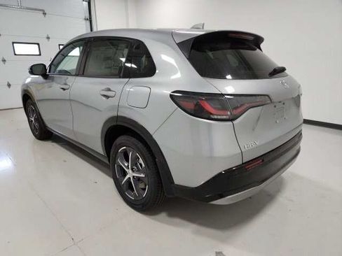 Used 2024 Honda HR-V EX-L image 5