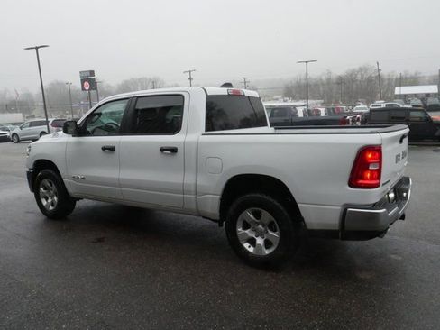 Used 2026 RAM 1500 Big Horn AWD/4WD image 7