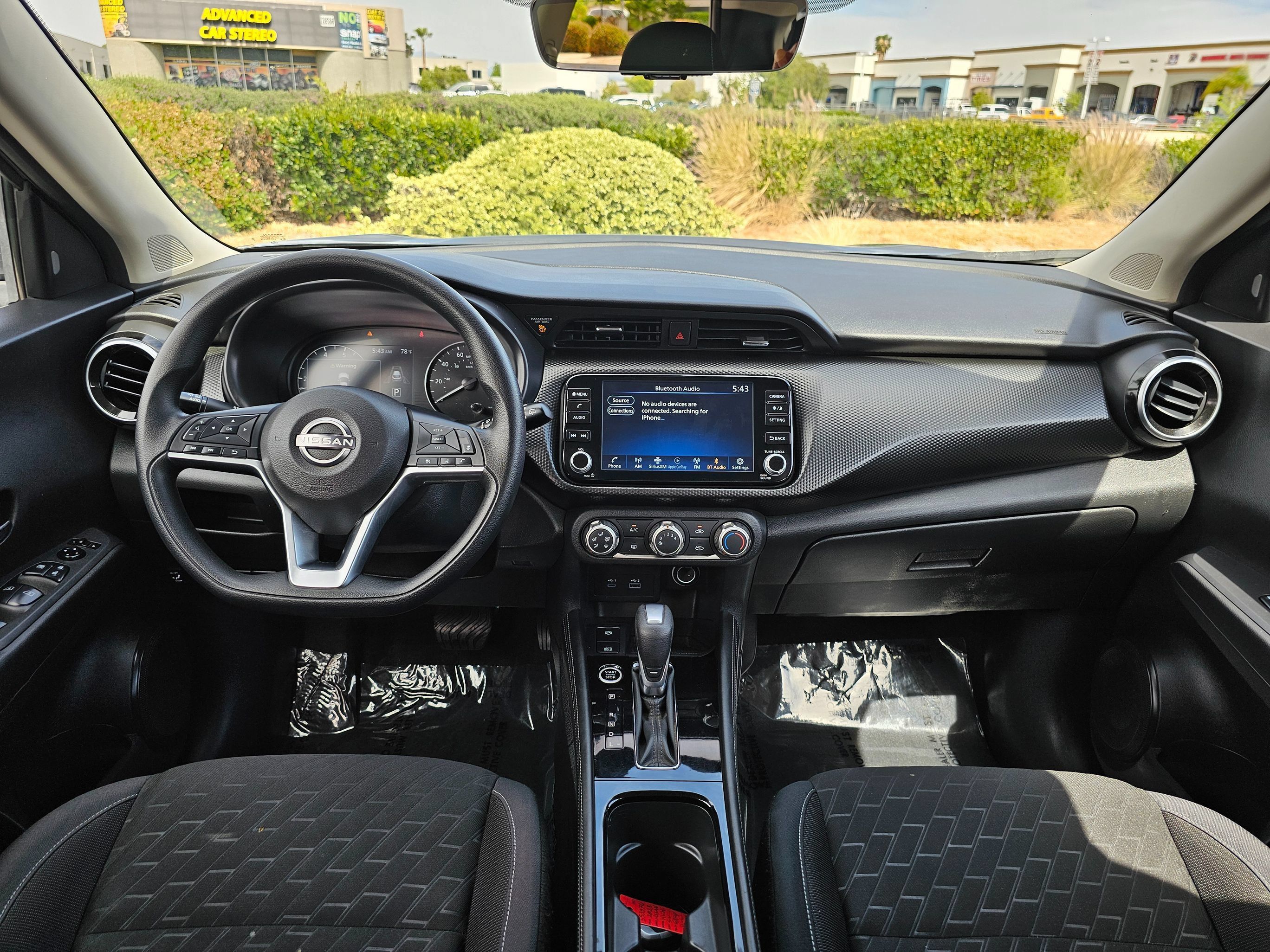 Used 2023 Nissan Kicks SV w/ Interior Electronics Package FWD image 20