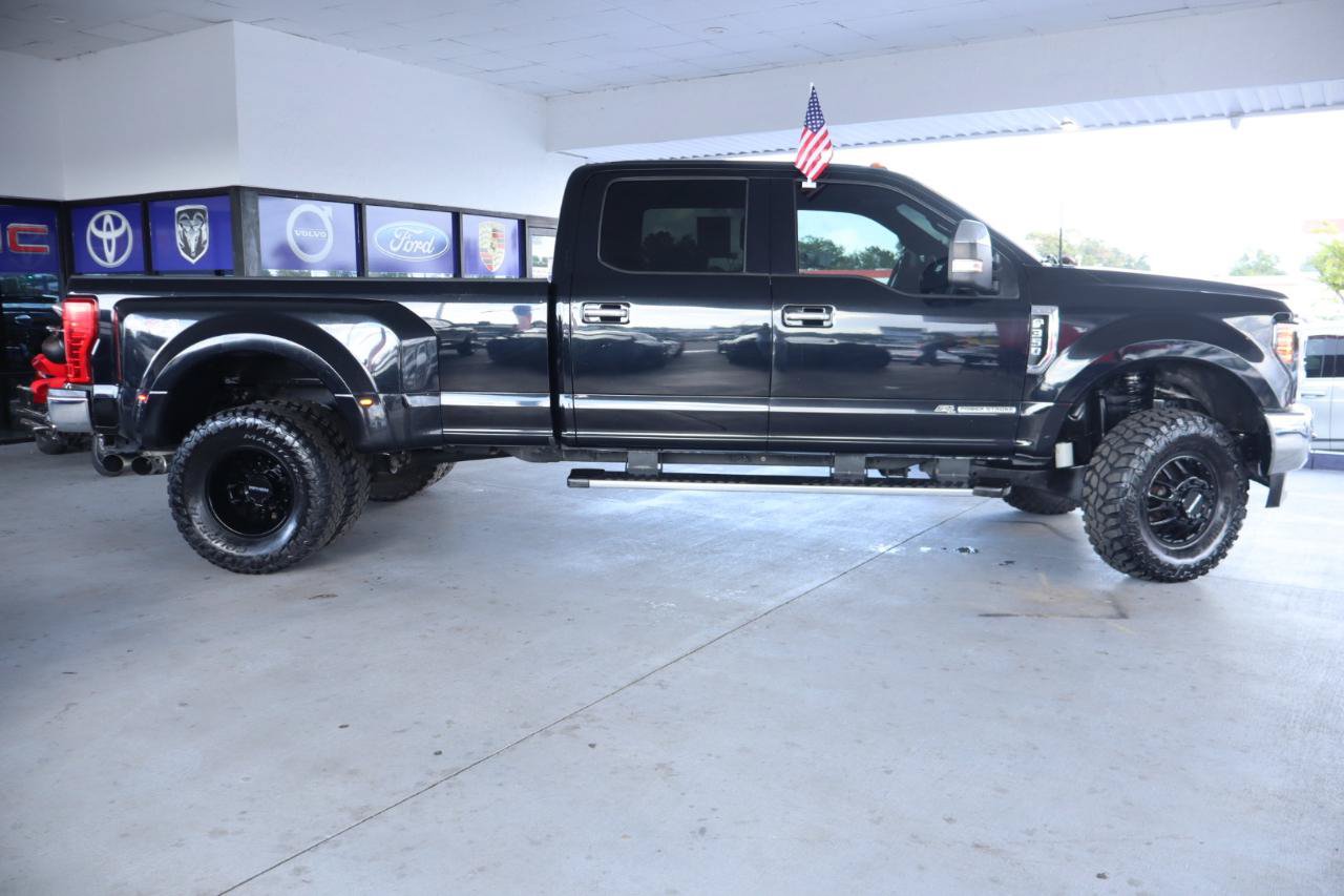 Used 2017 Ford F350 Lariat w/ Chrome Package AWD/4WD image 6