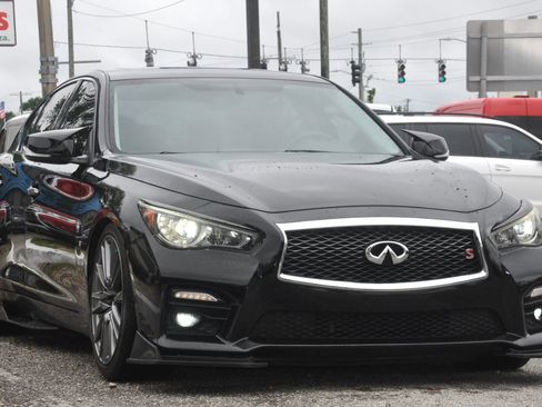 Used 2014 INFINITI Q50 Premium w/ Navigation Package image 3