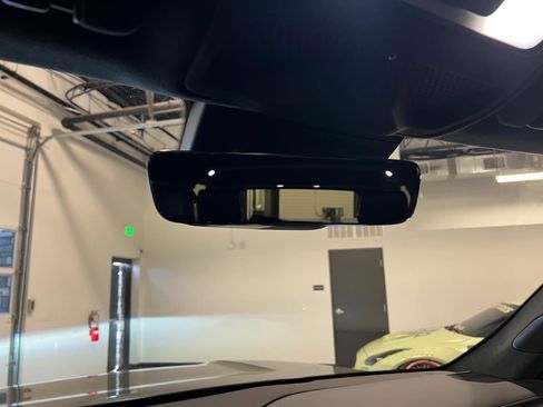 Used 2023 Rivian R1S Launch Edition image 20