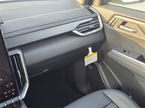 New 2026 GMC Acadia Elevation image 16