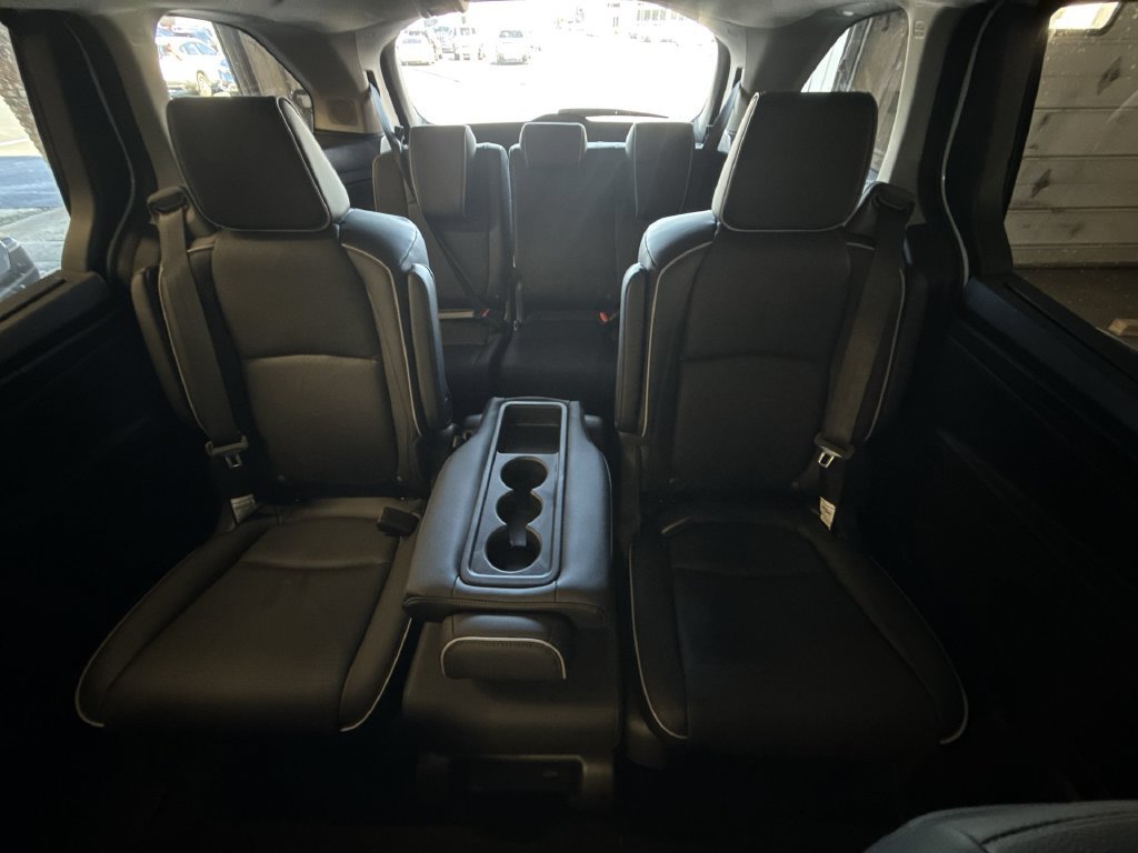 New 2027 Honda Odyssey Elite image 25