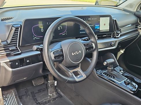 Certified 2023 Kia Sportage EX AWD/4WD image 25