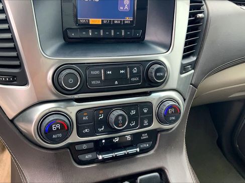 Used 2015 Chevrolet Tahoe LS RWD image 33