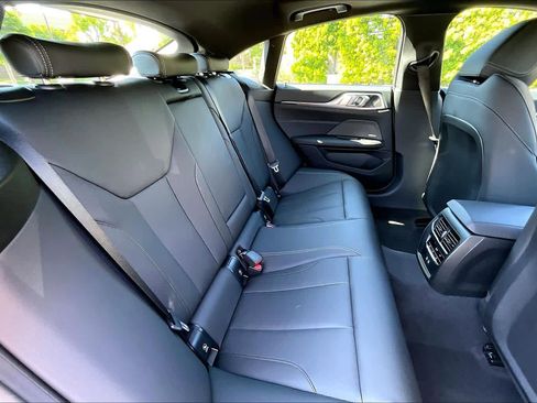 Used 2025 BMW 430i xDrive w/ M Sport Package image 38