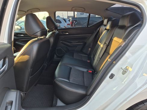 Used 2020 Nissan Altima 2.5 SR FWD image 27
