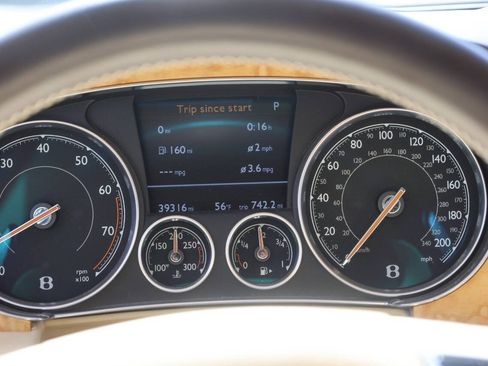 Used 2016 Bentley Flying Spur W12 AWD/4WD image 19