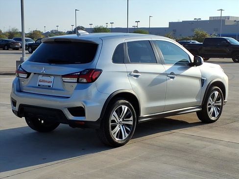 Used 2024 Mitsubishi Outlander Sport SE image 9