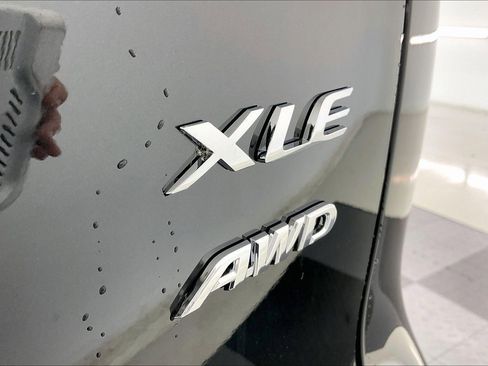 New 2026 Toyota Corolla Cross XLE image 17