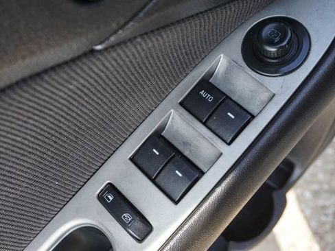 Used 2010 Ford Fusion Hybrid FWD image 9