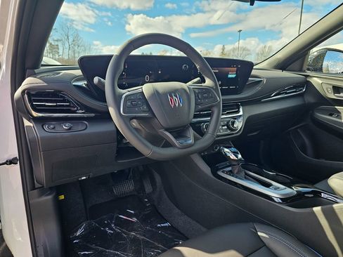 New 2026 Buick Envista Sport Touring image 12