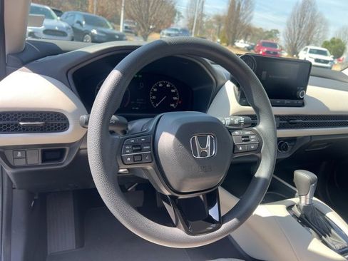 Certified 2024 Honda HR-V LX image 15
